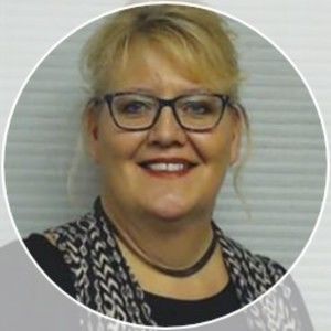 Meet your Posher, Shelly